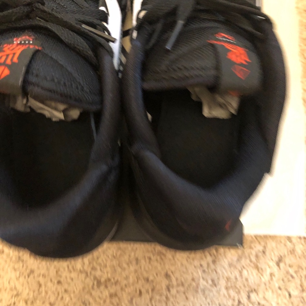 Nike Men's Kyrie Low 5 Black, White, and Red Basketball Shoes - Picture 7 of 10